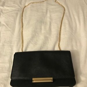Black shoulder bag